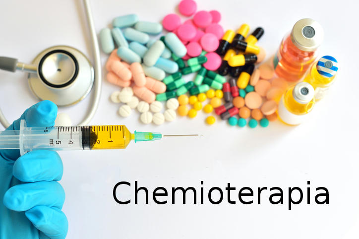 FOtografia di varie forme farmaceutiche in cui si pu&ograve; presentare la chemioterapia