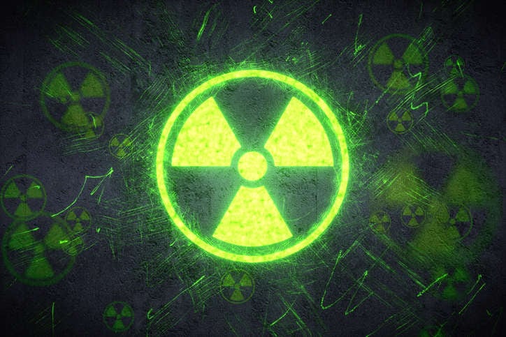 Simbolo nucleare in verde chiaro