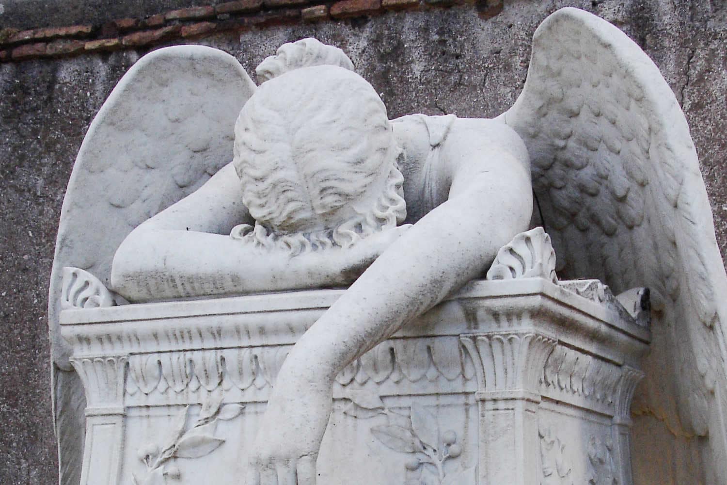 Angelo del dolore, scultura a Roma