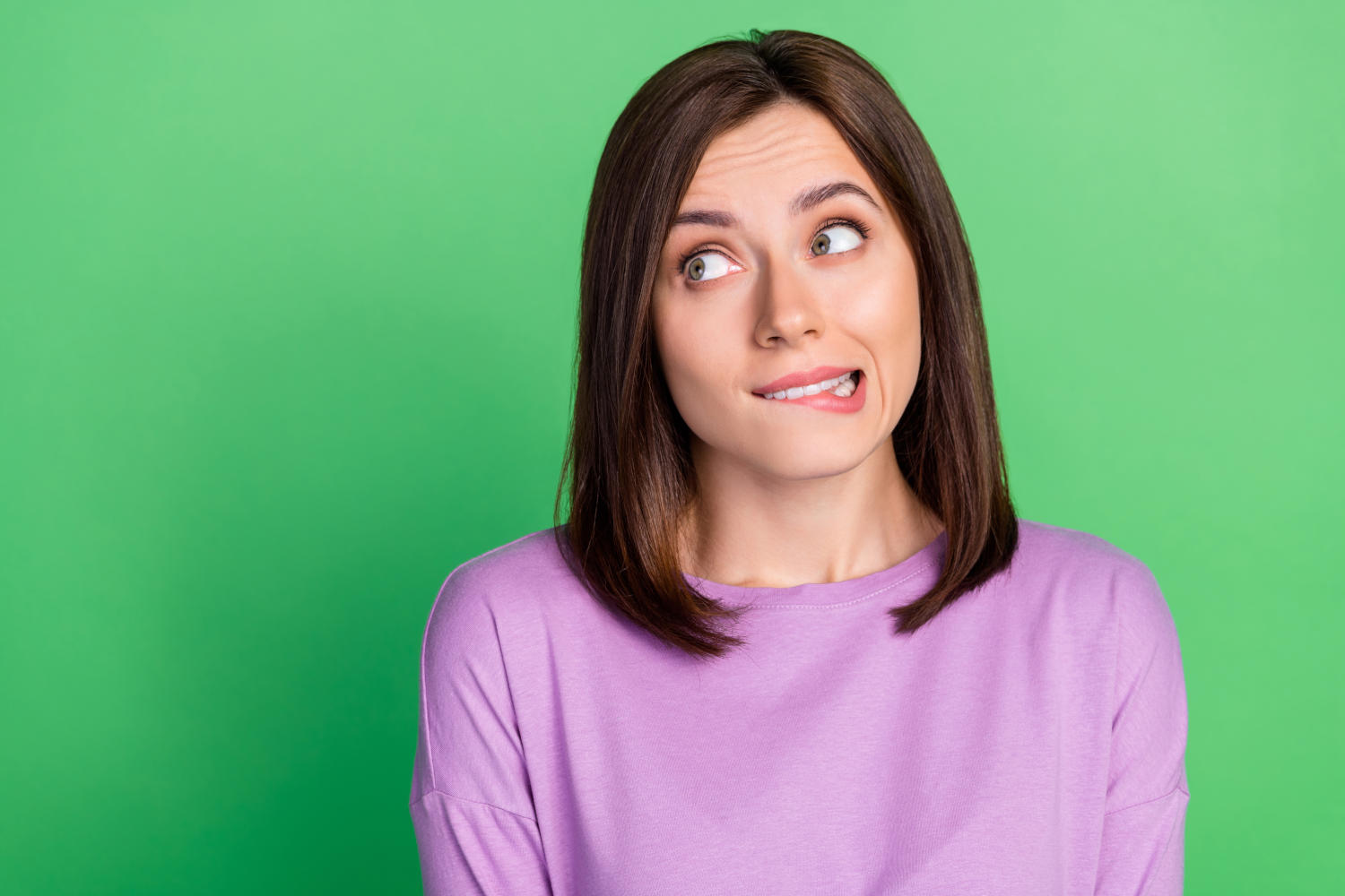 Ragazza imbarazzata