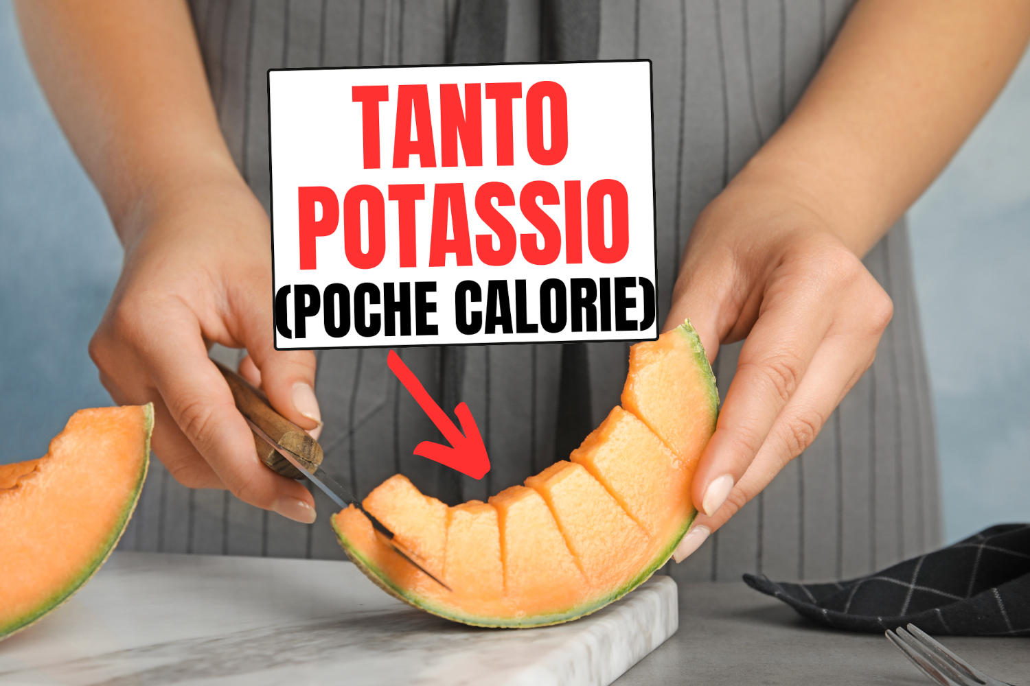 Donna taglia melone (e scritta "Tanto potassio, poche calorie"