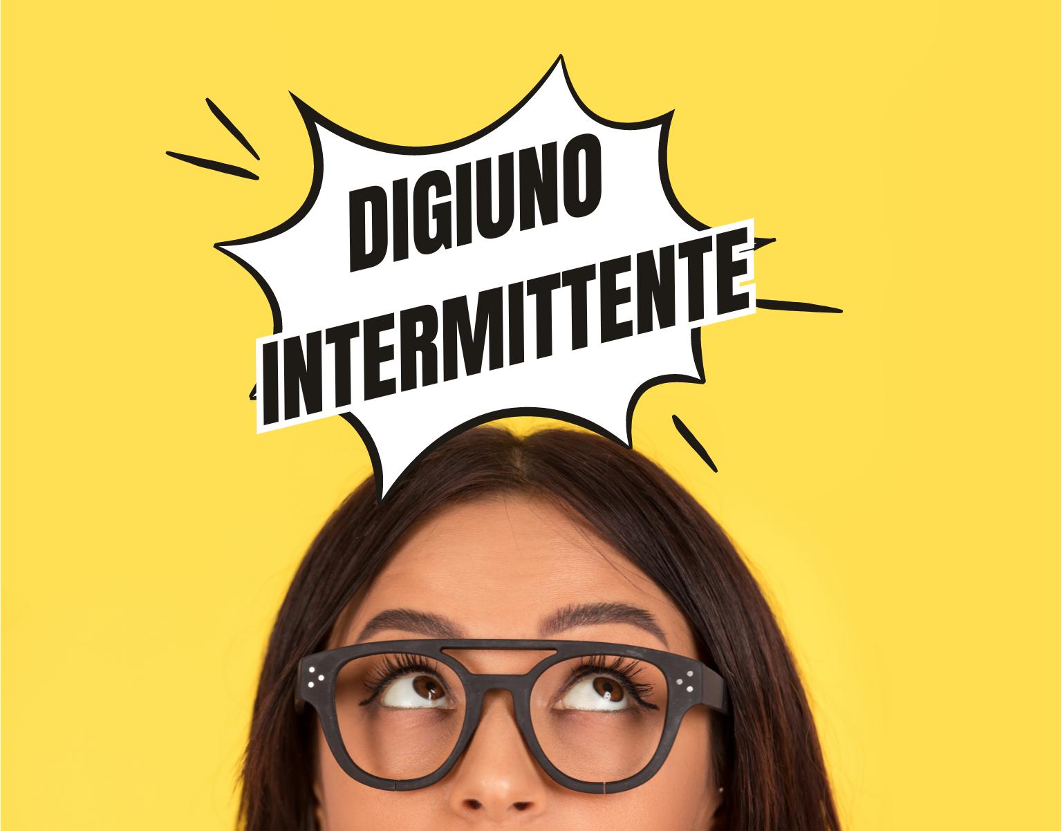 Met&agrave; viso di una ragazza che guarda in alto, la scritta "Digiuno intermittente"