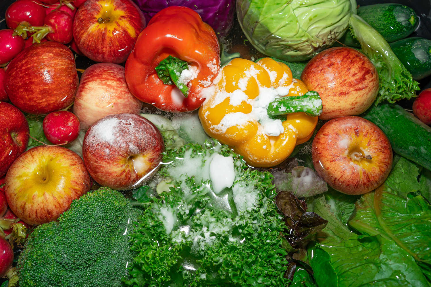 Frutta e verdura lavate con bicarbonato
