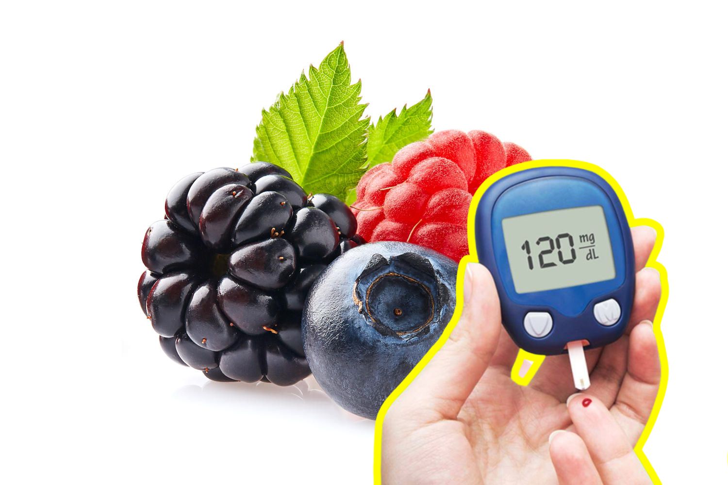 Glucometro di fronte a frutti di bosco