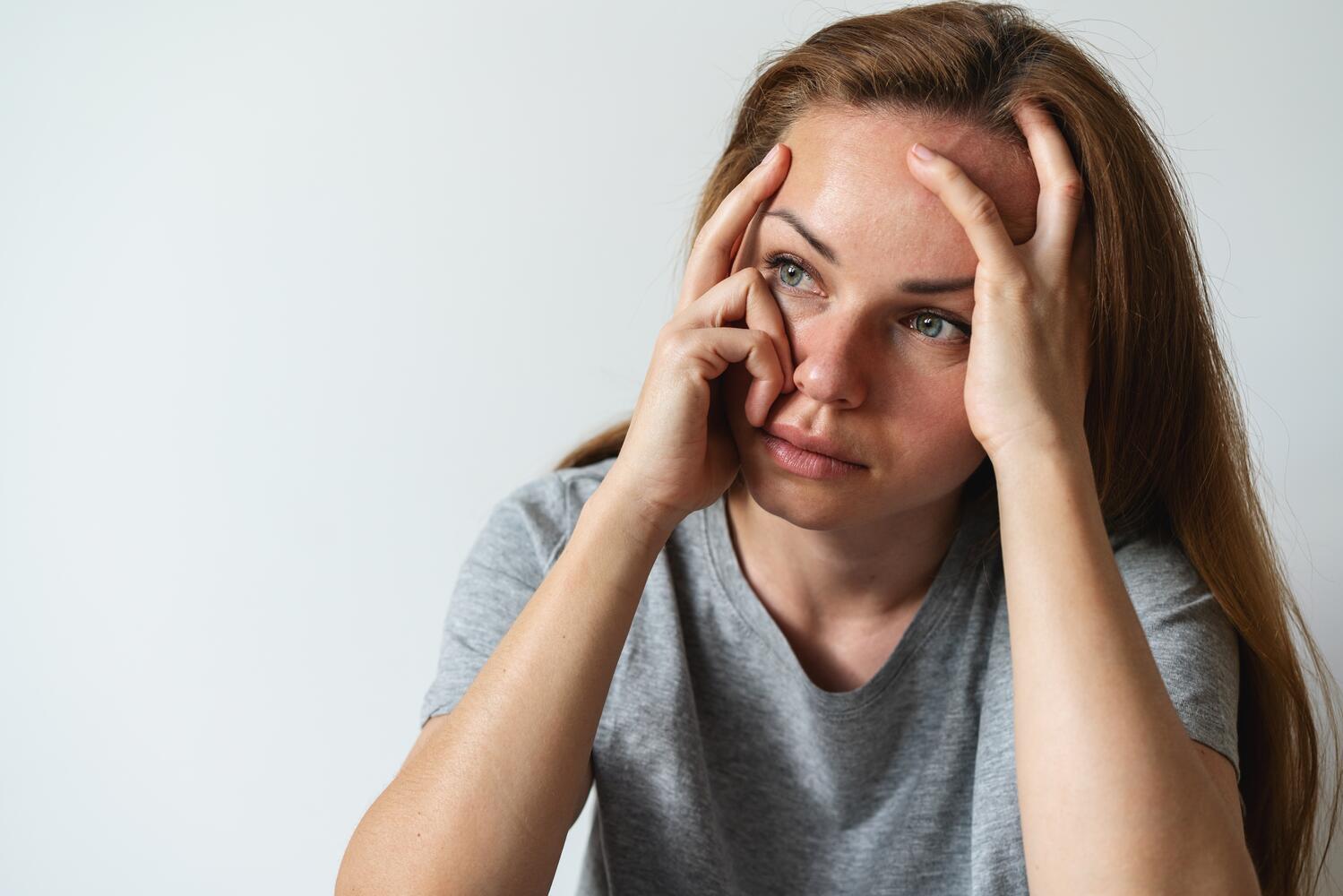 Ragazza depressa