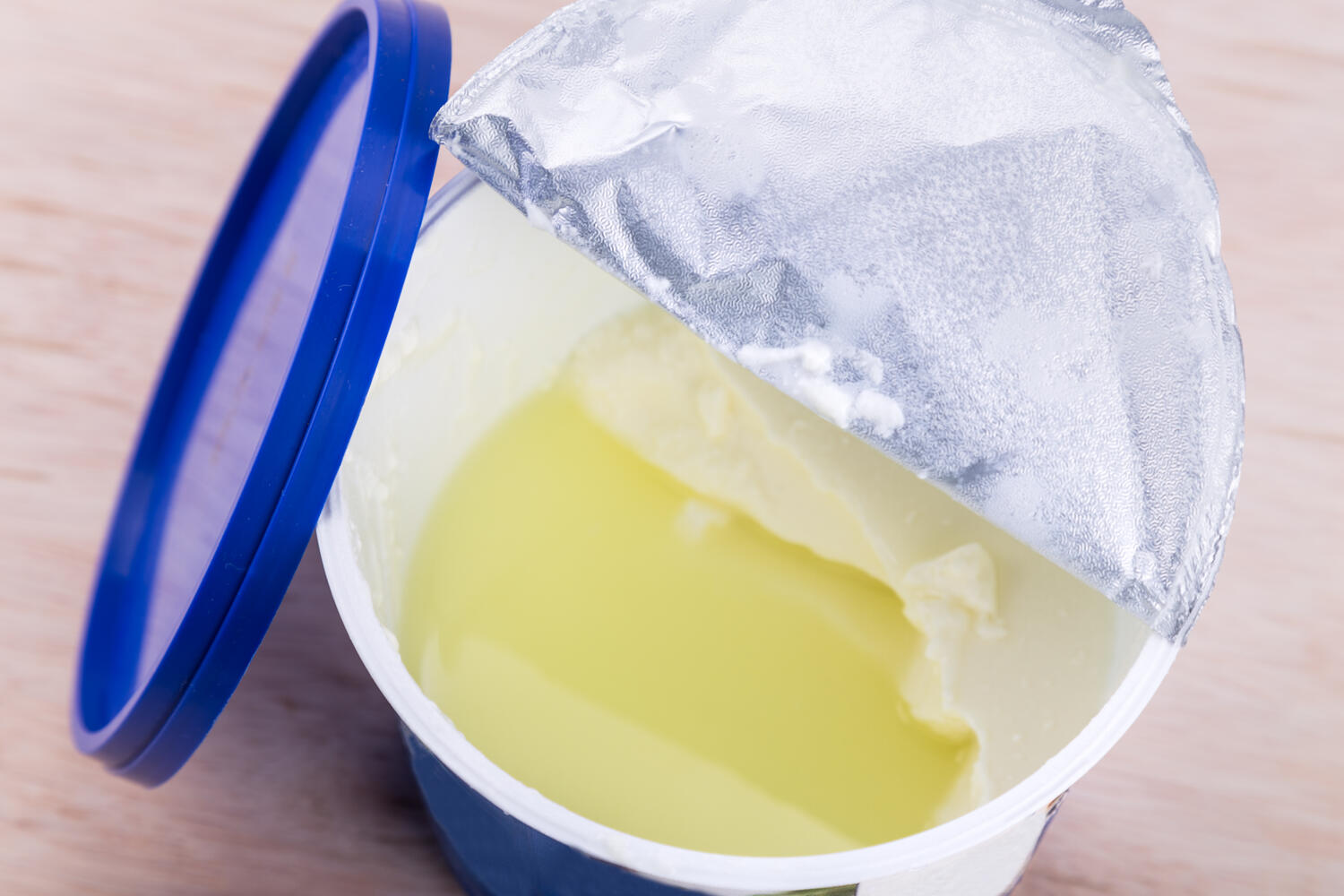 Siero sullo yogurt